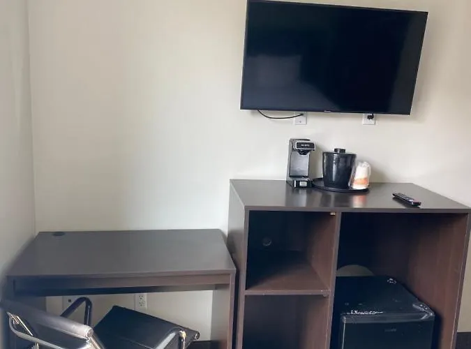 Velvet Hotel