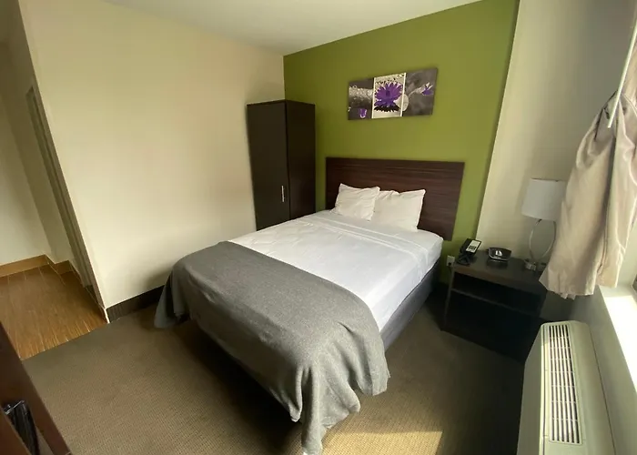 Velvet Hotel
